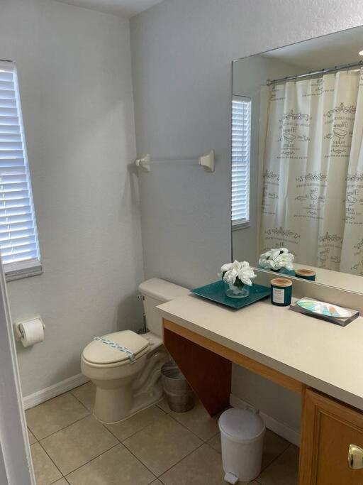 Cozy Stylish Townhome Davenport Exteriör bild