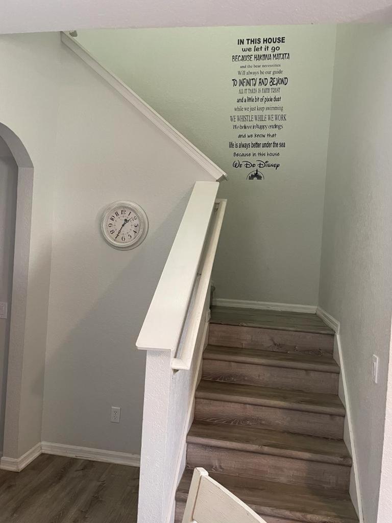 Cozy Stylish Townhome Davenport Exteriör bild